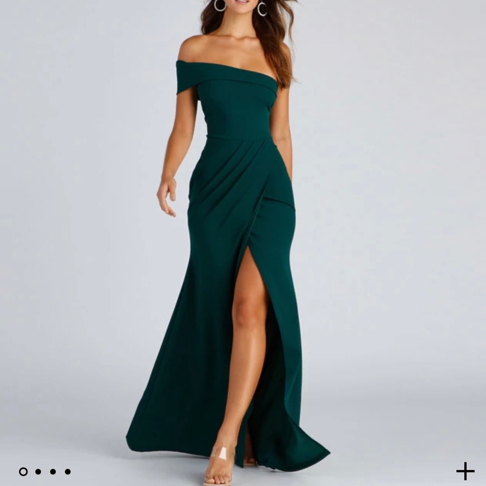 Brand new dress never worn!